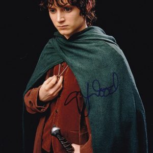 Elijah wood Signed 8x10 Photo